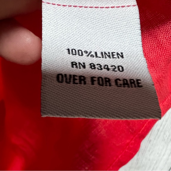AUGUST SILK OPTIONS Linen top Size LARGE in CORAL - Picture 7 of 7